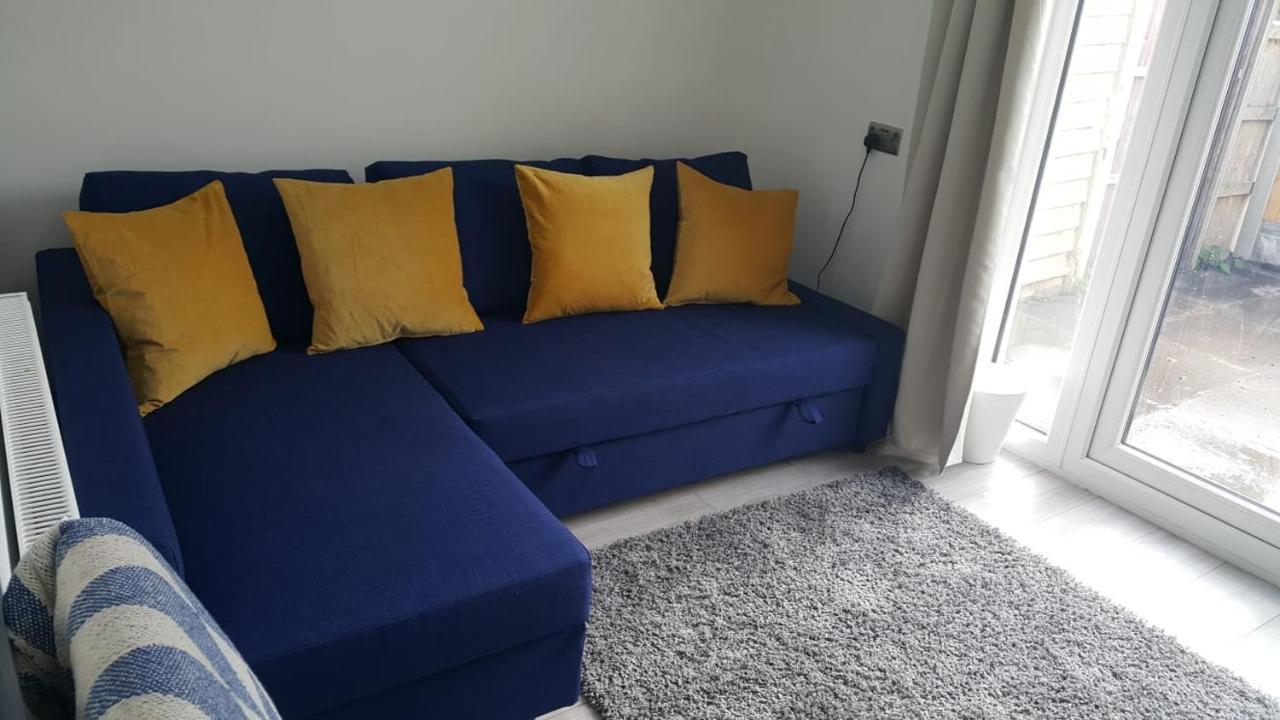 Homestay In Birmingham Sleeps 8 - Free Parking & Wifi Екстер'єр фото