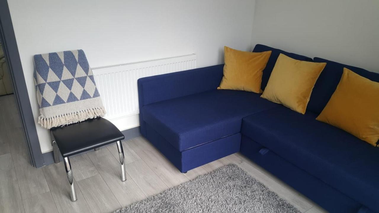 Homestay In Birmingham Sleeps 8 - Free Parking & Wifi Екстер'єр фото